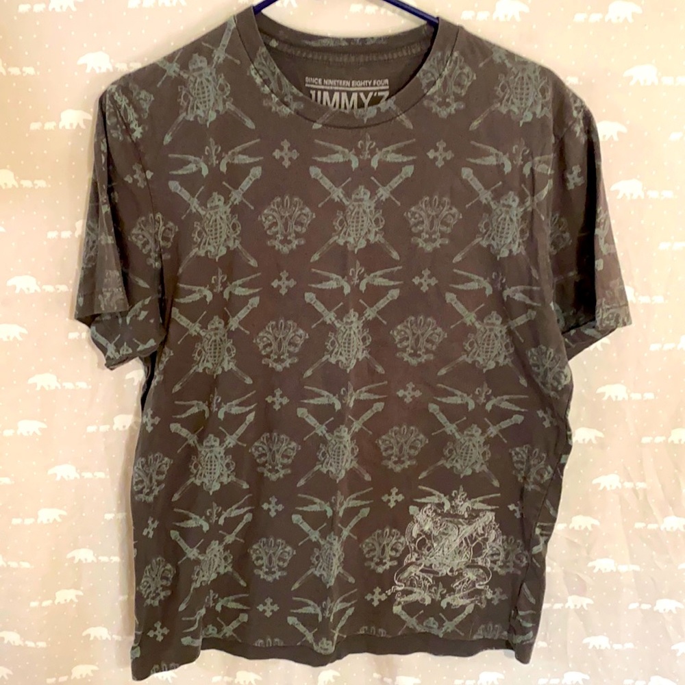 Medium tee fits like small